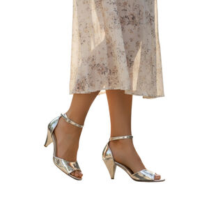 Vince Camuto Benatta Dress Sandal Women 9 Metallic Silver Faux Leather Cone Heel